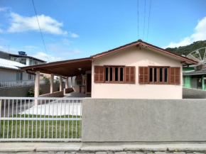 Casa na Pinheira, Praia de Cima